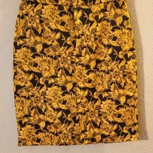 Tape Measure Womens Black/Gold Floral Print Stretch Pencil Skirt Size 6